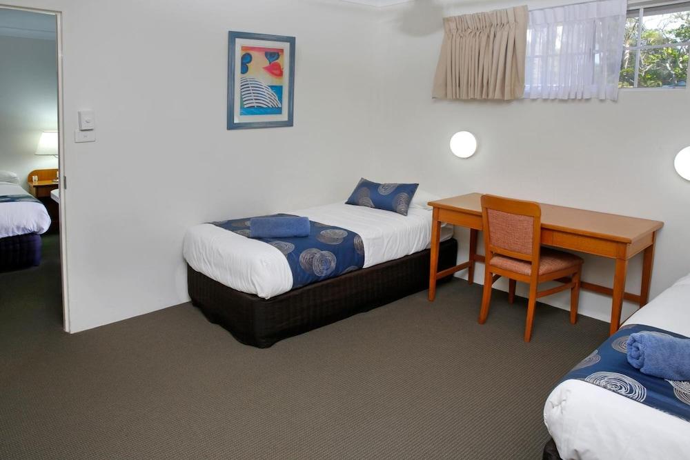 Aston Motel Yamba Exterior photo